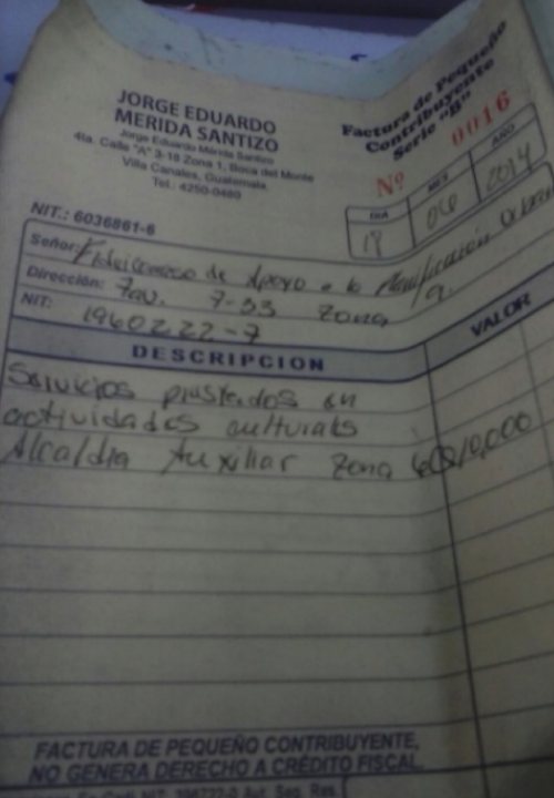 Esta es es una de las facturas que Jorge M&eacute;rida entreg&oacute; para sustraer fondos de la Municipalidad. (Foto: MP). 