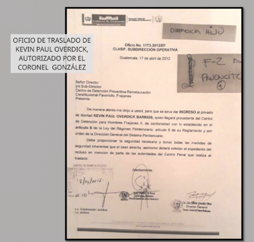 El oficio firmado por el director de Presidios en 2012, Luis Gonz&aacute;les, solicitando el traslado del reo Kevin Overdick de la c&aacute;rcel Fraijanes II hacia Pavoncito. (Foto: MP). 