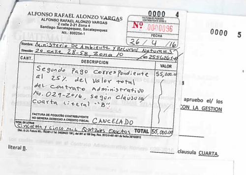 Factura registrada en el contrato. (Foto: Guatecompras)