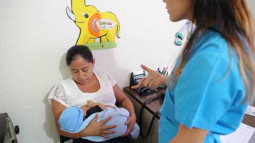 Madre e hijo reciben atención de primer nivel. (Foto: Soy502)
