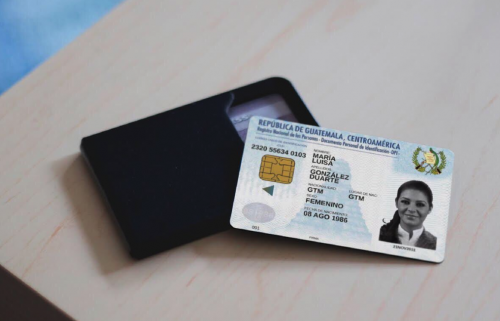 La institución cuenta con 135 mil DPI sin recoger. (Foto: Renap)