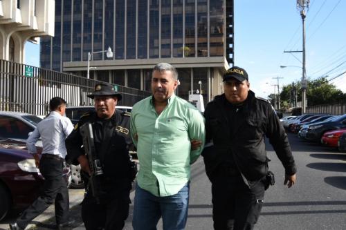 As&iacute; ingres&oacute; Erick Melgar Padilla a Torre de Tribunales. (Foto: Wilder L&oacute;pez/Soy502) 