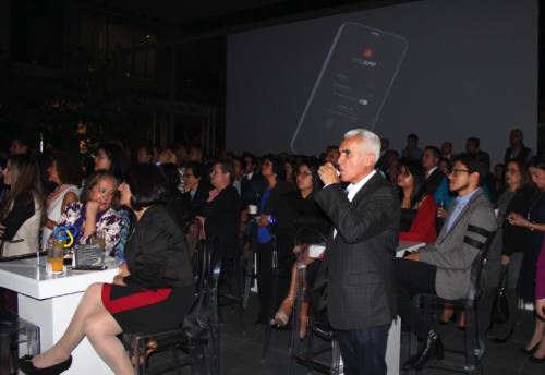 En la Plaza Los Elementos de Avia se llev&oacute; a cabo el lanzamiento. 