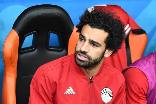 El semblante de Mohamed Salah en el banquillo de Egipto. (Foto: AFP)