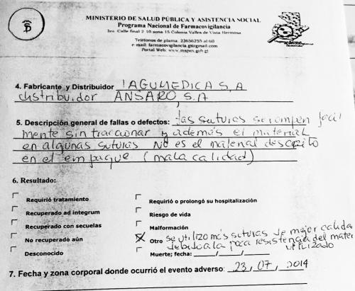 Boleta de reporte de fallas terap&eacute;uticas. (Foto: Simone Dalmasso/Plaza P&uacute;blica)