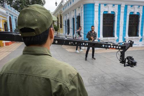 Una de las im&aacute;genes de la grabaci&oacute;n de Alex Campos en Guatemala. (Foto: Filo Studios)