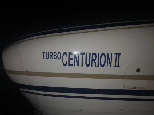 En una  pista clandestina, el Ejército localizó una avioneta de presuntos narcotraficantes. (Foto: Ejército de Guatemala)