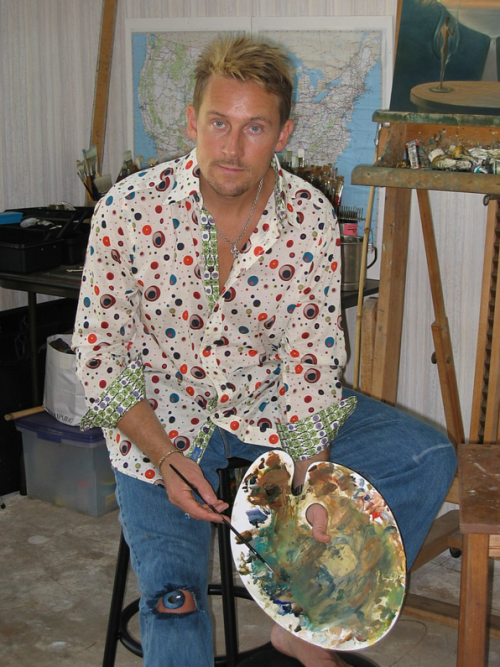 El artista  Vladimir Kush no quiso quedarse de brazos cruzados y exigi&oacute; que se le respetara. (Foto: Wikipedia) 