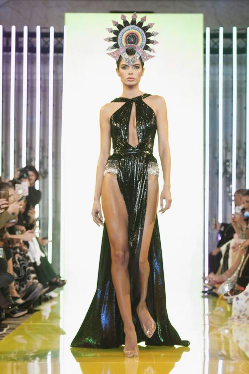 El vestido en plena pasarela. (Foto: Getty images)