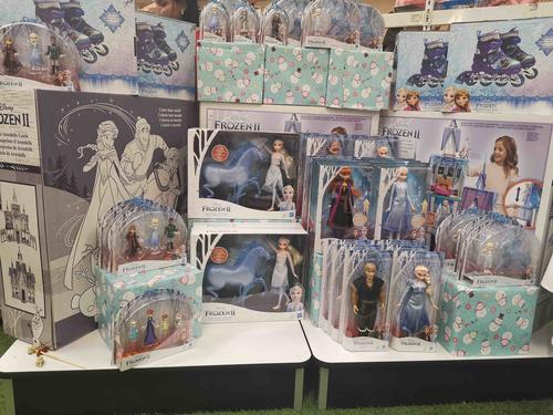 Juguet&oacute;n, Cemaco, Beb&eacute; Juguet&oacute;n, Frozen II, Elsa, Castillo, Guatemala, juguetes, costumbres, tradiciones, comida t&iacute;pica, Sociedad Protectora del Ni&ntilde;o, Esperanza Juvenil, Semillas de Fe, World Vision, Xela, Fundabiem, Mazatenango