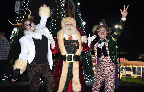 Navidad, Bantrab, Cayal&aacute;, Guatemala, feria, &aacute;rbol navide&ntilde;o, decoraci&oacute;n, comida, diversi&oacute;n, entretenimiento, renos, tarjeta de cr&eacute;dito, tarjeta de d&eacute;bito