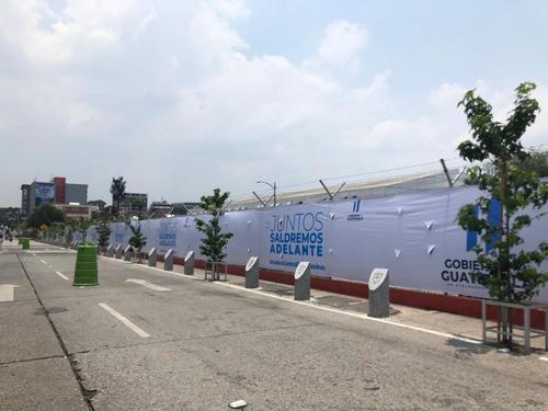 Así luce ahora desde fuera el Parque de la Industria. (Foto: Fredy Hernández/Soy502) 