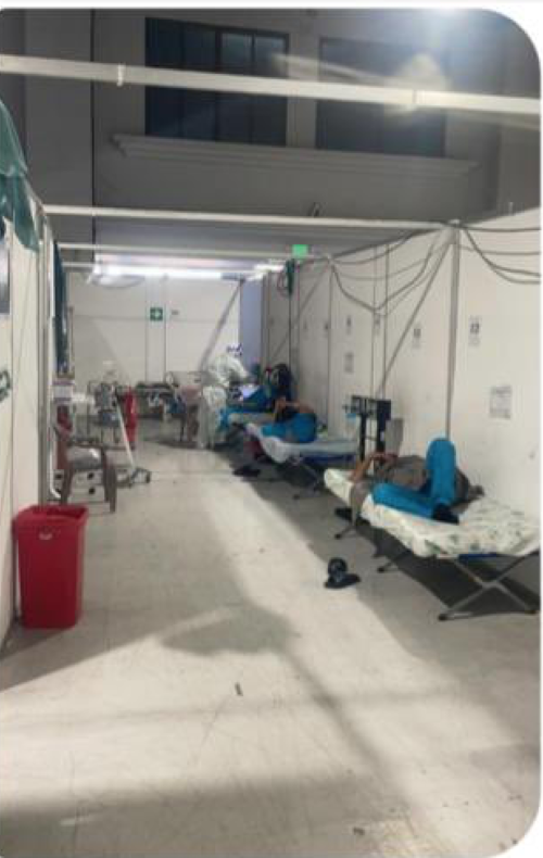 Pacientes ya no están recostados en el suelo. (Foto: Twitter Marcela Tánchez) 
