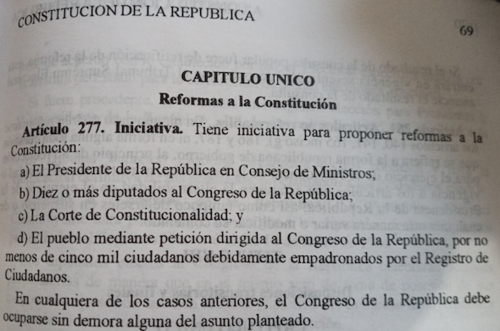 El inciso "d" del artículo 277 de la Carta Magna faculta a los ciudadanos a solicitar reformas a la Constitución Política de Guatemala. (Foto: Heidi Loarca/Soy502)