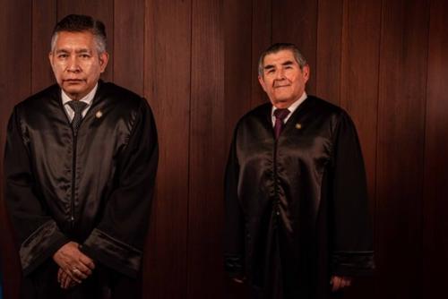 Los magistrados suplentes Walter Jiménez Tejax y Juan José Samayoa Villatoro integrarán el pleno de la CC para resolver las inconstitucionalidades en contra de la FECI. (Fotos: CC) 