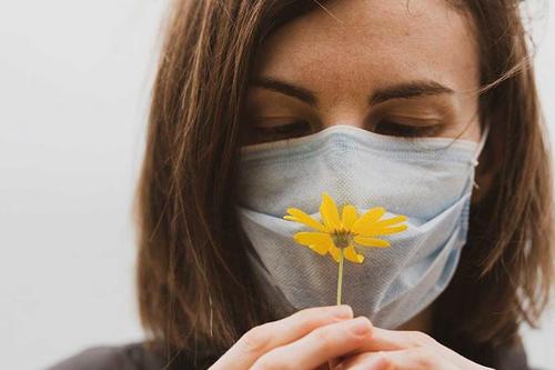 La pérdida del olfato y el gusto podría durar varios meses después de que el virus atacó al paciente. (Foto: Biotech Magazine)