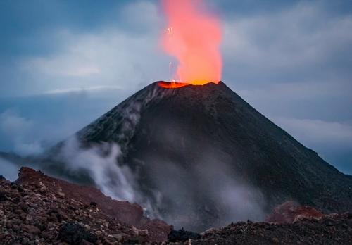 los volcanes en erupción son los que sorprenden a los seguidores de la fotógrafa. (Foto: Cindy Lorenzo)