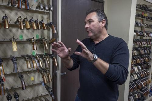 Delouche indica que la responsabilidad es del encargado de utiler&iacute;a. (Foto: AFP)