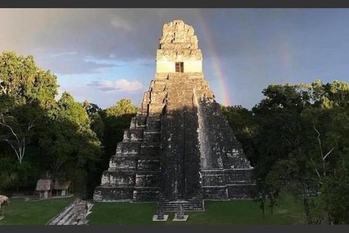 Los turistas podrán permanecer sin mascarilla protectora en el Parque Nacional Tikal en Petén. (Foto: Parque Nacional Tikal)