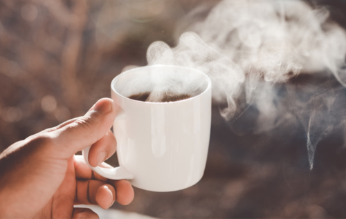 Se recomienda solo preparar el caf&eacute; que se va a consumir. (Foto: Unsplash)