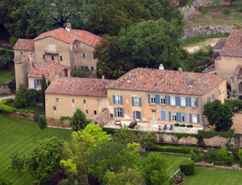 Vista aérea del viñedo en Francia que Angelina Jolie y Brad Pitt compartían. (Foto: El País)