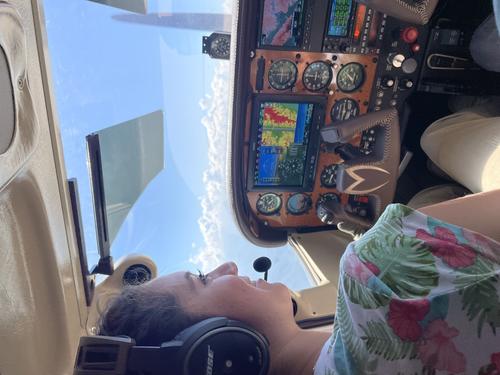 La joven piloto sigue en su camino de profesionalización. (Foto: Crisbell Ponce)