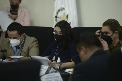 La presidenta de la junta directiva del Congreso presidió la reunión de la Instancia de Jefes de Bloque. (Foto: Fabricio Alonzo / Soy502) 