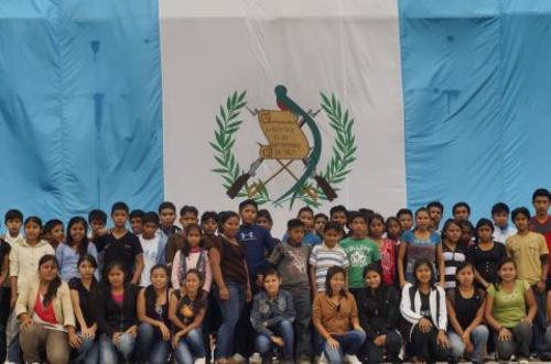 Los Guatemaltecos son resilientes y eso ayuda a ser positivo. (Foto: archivo/soy502)