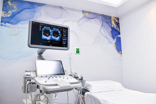 Centro de Diagnóstico Décima Plaza, Hospital Herrera Llerandi, Zona 14, tomografías, Mamografías digitales, ultrasonidos, Rayos X, Guatemala, Soy502