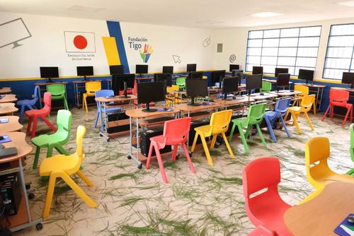 Fundación Tigo, Embajada de Japón, Escuela, Guastatoya, El Progreso, ABC/Digital, Guatemala, Soy502