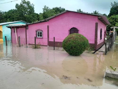 Las lluvias en al región ocasionaron inundaciones. (Foto: Conred)