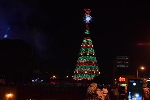 &aacute;rbol gallo, luces led, obelisco