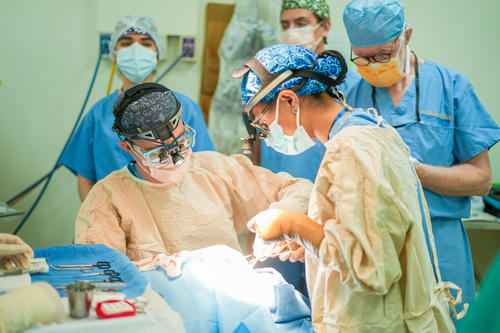 Centro Moore, voluntariado, cirugías especializadas, cirugías reconstructivas, paladar hendido, niños, cirujanos de Estados Unidos, Guatemala, Soy502