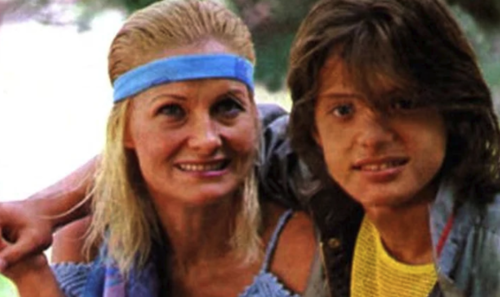 Luis Miguel junto a su madre, Marcela Basteri. (Foto: Infobae)