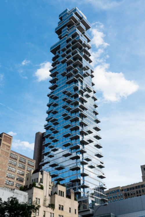 La torre "Jenga" desde donde habr&iacute;a ca&iacute;do Gustavo Arnal. (Foto: Noticias Arquitectura)