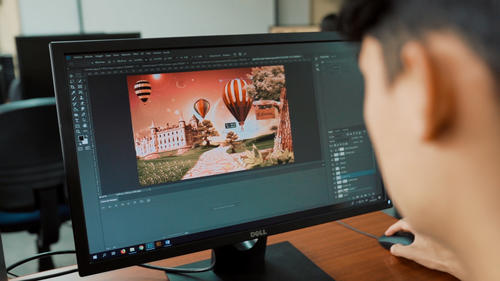 INTECAP, tecnolog&iacute;a, innovaci&oacute;n, proyectores, computadoras, Guatemala, Soy502