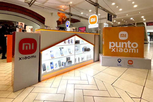 Punto Naranja, Xiaomi, smartphone, kiosko, centro comercial Proceres, Guatemala, Soy502