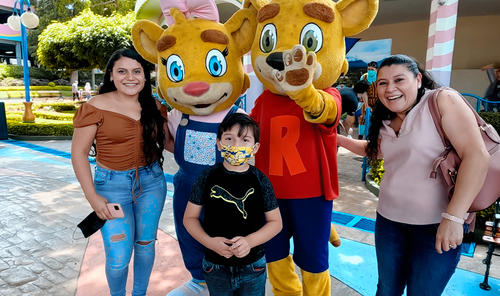 Irtra, La Tierra del S&iacute; Se Puede, D&iacute;a del Ni&ntilde;o, juegos mec&aacute;nicos, juegos acu&aacute;ticos, IRTRA Mundo Petapa, Rat&oacute;n Loroco, Guatemala, Soy502