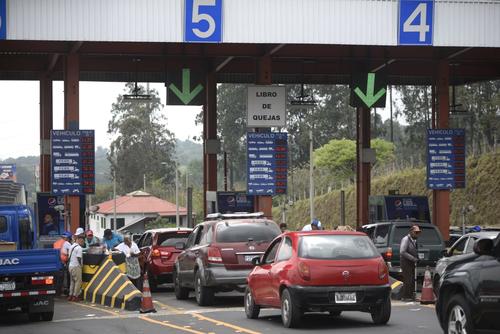Durante el asueto de Semana Santa, Marhnos indicó que 36 mil autos diarios transitaron por la Autopista Palín-Escuintla. (Foto: Wilder López/Soy502)