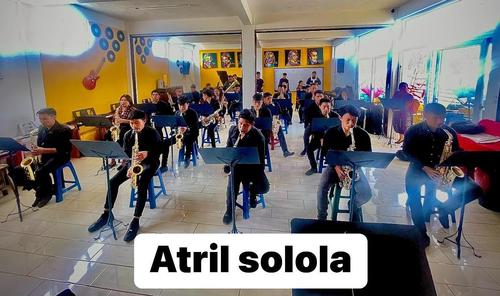 (Foto: Academia Privada Profesional de M&uacute;sica el Atril Solol&aacute;)
