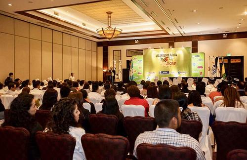 Feria Alimentaria, Intecap, industria gastron&oacute;mica, Liga Nacional contra el c&aacute;ncer, Guatemala, Soy502