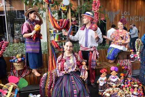 Grupo Salinas, Azteca, arriba guate, arriba los chapines, independencia, Guatemala, Azteca, Soy502