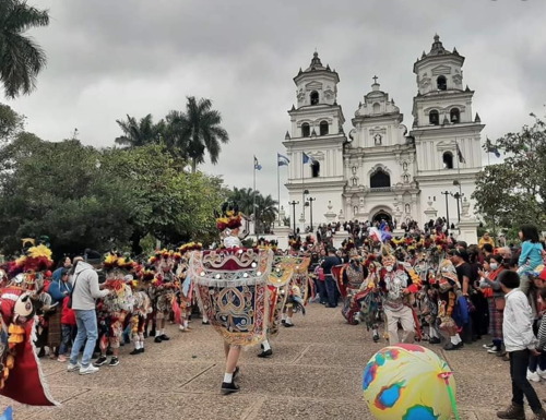 El Templo del Cristo Negro es visitado por cientos de peregrinos. (Foto: El Jute Huite Zacapa)