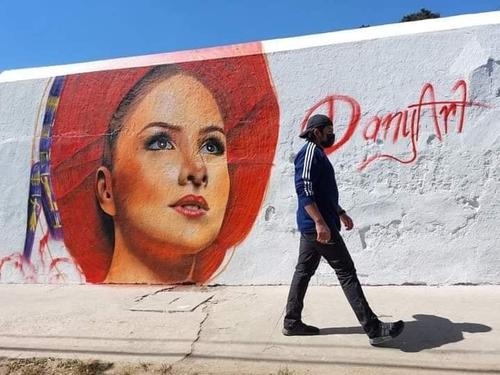 Así es el mural de Dany Art en homenaje a Ivana Batchelor. (Foto: Samchun Informa)