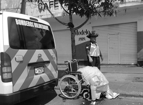 Ovidio Misael Villatoro, de 28 años falleció en la silla de ruedas. (Foto: Bomberos Voluntarios)