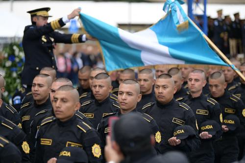 Los agentes se graduaron en una ceremonia especial el 27 de enero. (Foto: AGN)