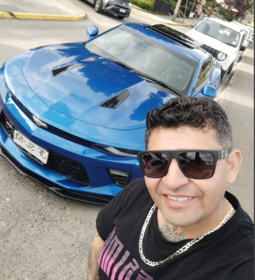 narcotraficante, barbie, auto, rosa