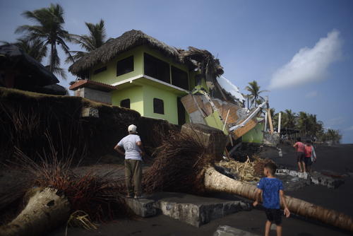 oleaje, sipacate, chalet, cambio clim&aacute;tico, escuintla, guatemala