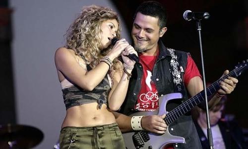 Shakira y Alejandro Sanz presentaci&oacute;n