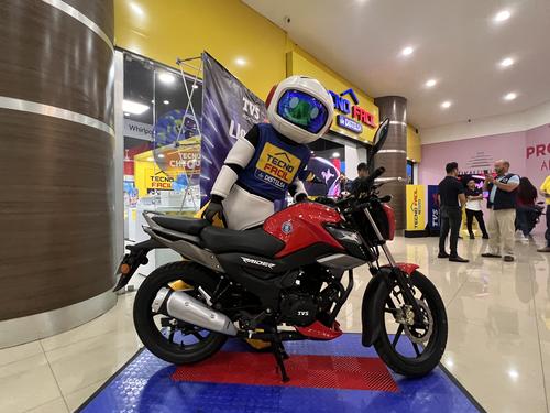 Tecno F&aacute;cil, Motocicletas, TVS, Guatemala, Soy502